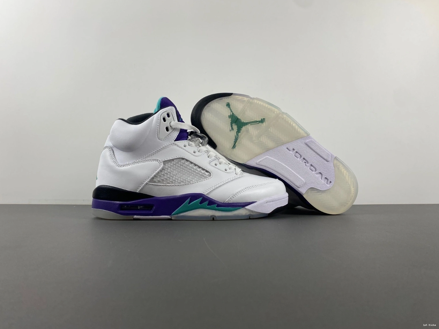 5 Grape - Men's 314259-131 (2006) Jordan Retro 0103